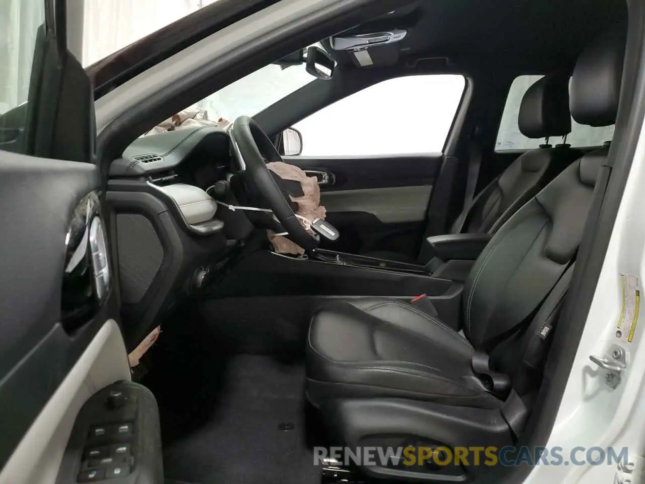 7 Фотография поврежденного автомобиля 3C4NJDCN4ST513338 JEEP COMPASS 2025