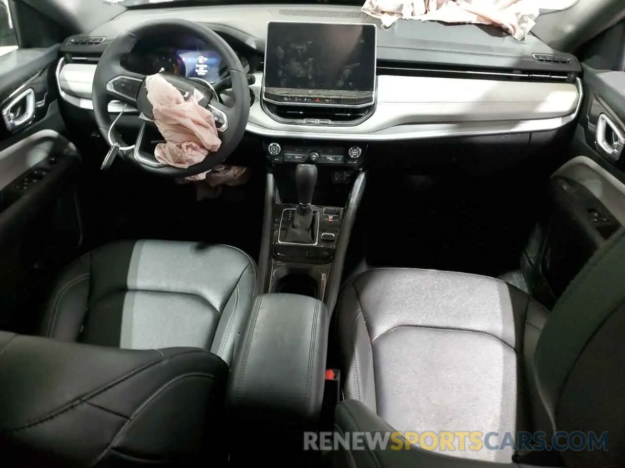 8 Фотография поврежденного автомобиля 3C4NJDCN4ST513338 JEEP COMPASS 2025