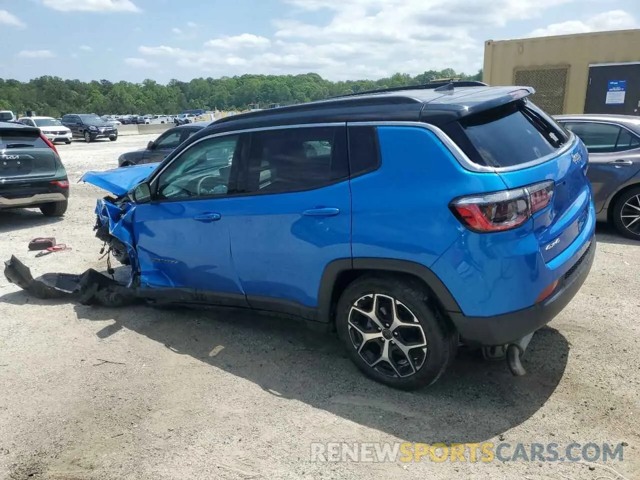 2 Photograph of a damaged car 3C4NJDCN4ST513632 JEEP COMPASS 2025