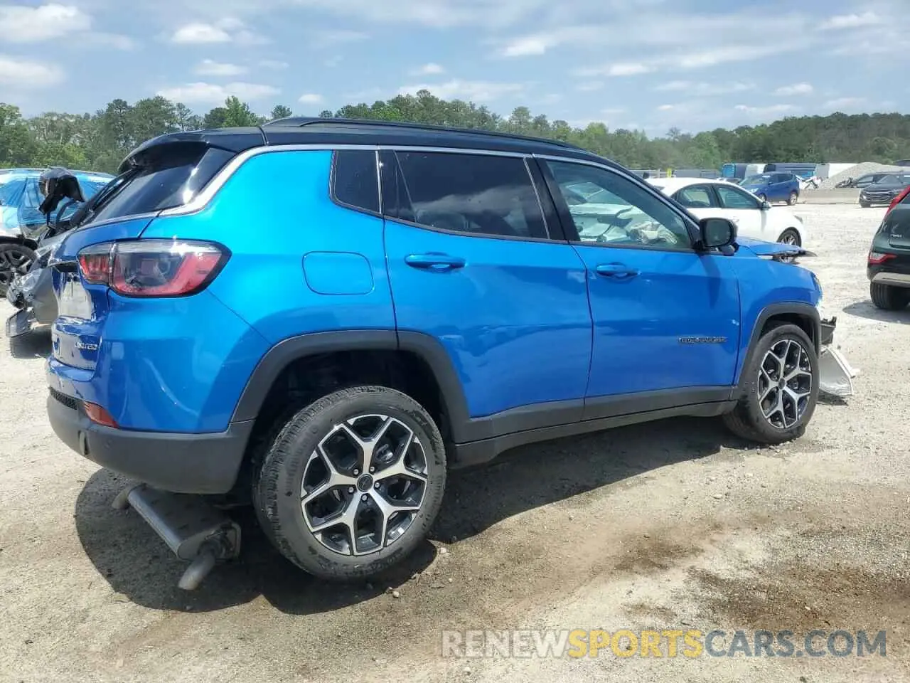 3 Photograph of a damaged car 3C4NJDCN4ST513632 JEEP COMPASS 2025