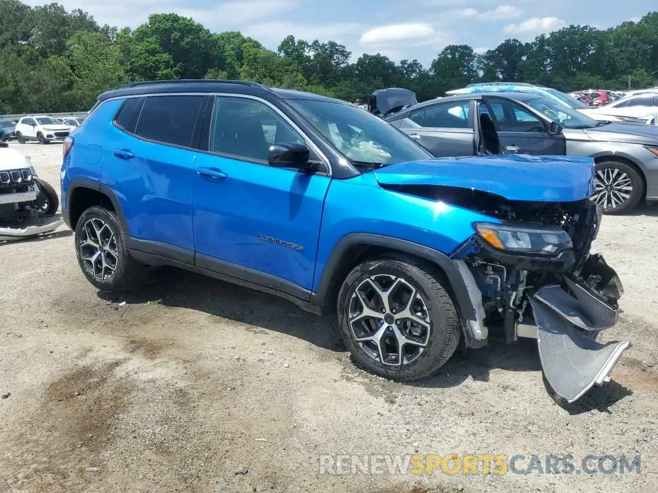 4 Photograph of a damaged car 3C4NJDCN4ST513632 JEEP COMPASS 2025