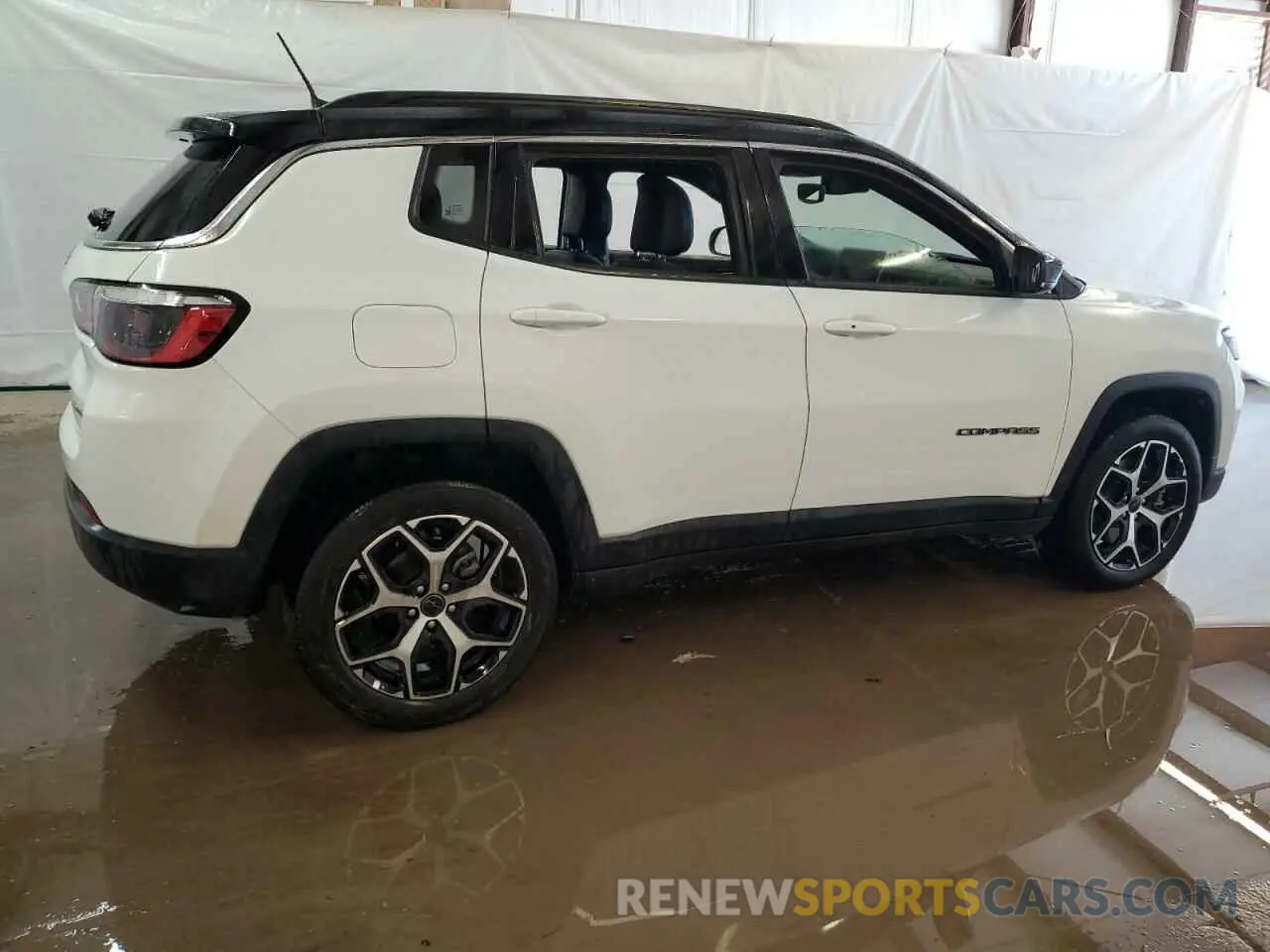 3 Photograph of a damaged car 3C4NJDCN5ST509900 JEEP COMPASS 2025