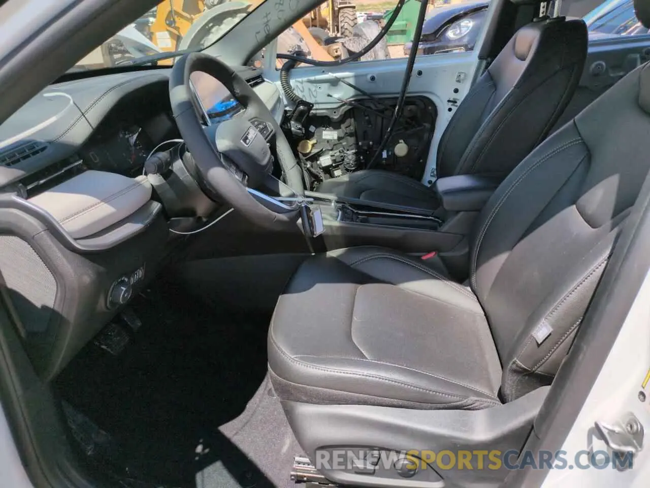 7 Photograph of a damaged car 3C4NJDCN6ST565411 JEEP COMPASS 2025