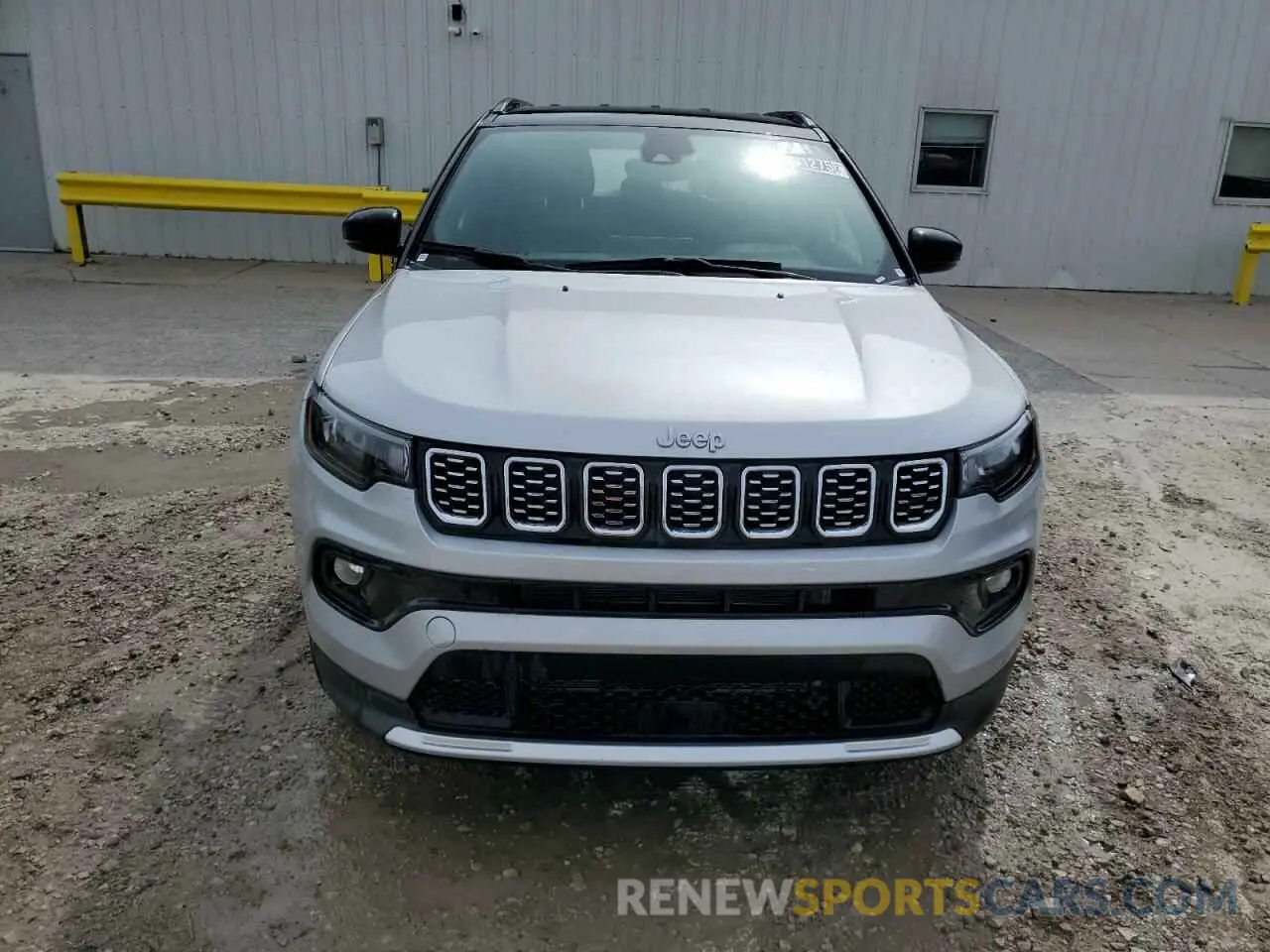 5 Photograph of a damaged car 3C4NJDCN7ST521174 JEEP COMPASS 2025