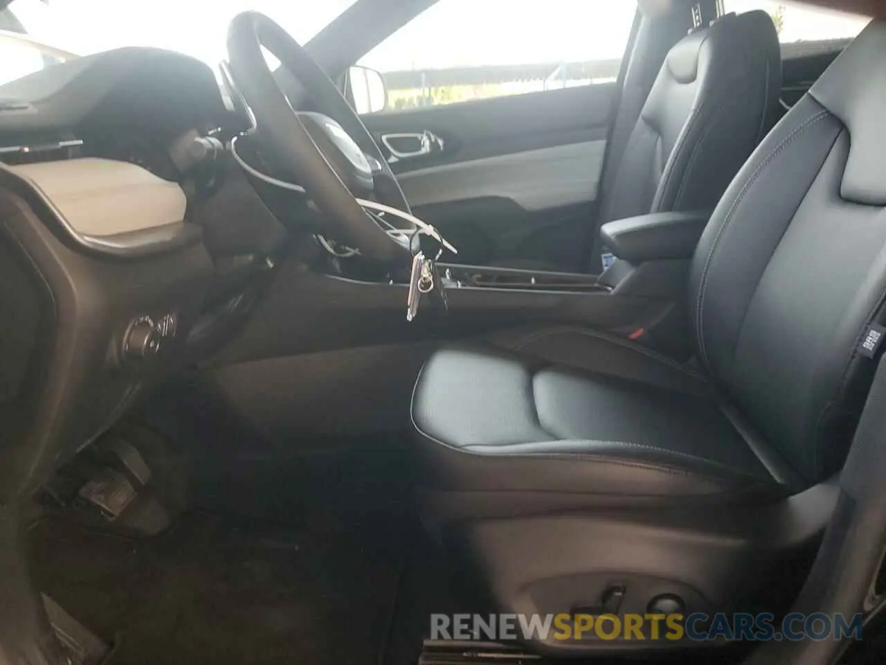 7 Фотография поврежденного автомобиля 3C4NJDCN7ST578443 JEEP COMPASS 2025