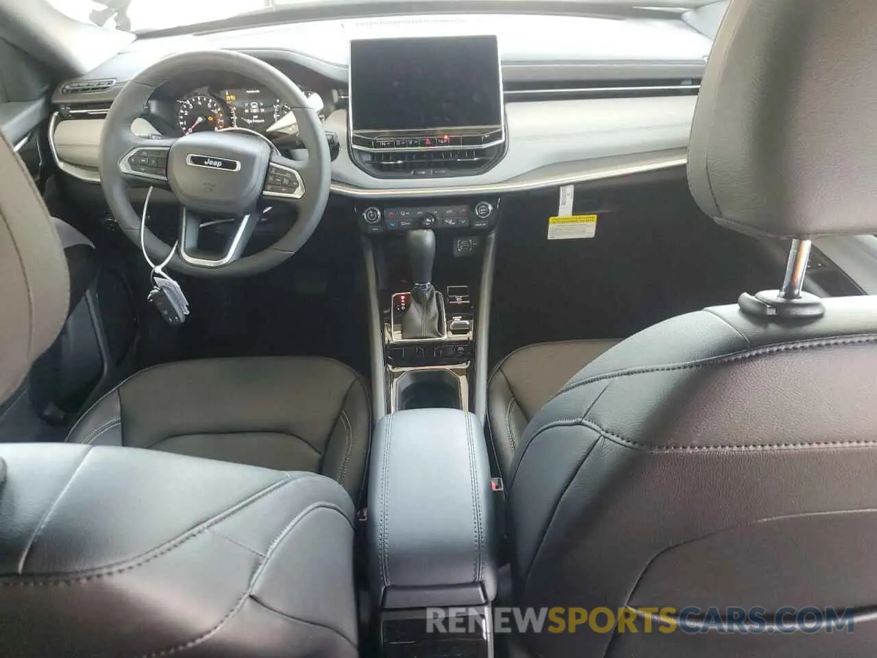 8 Фотография поврежденного автомобиля 3C4NJDCN7ST578443 JEEP COMPASS 2025