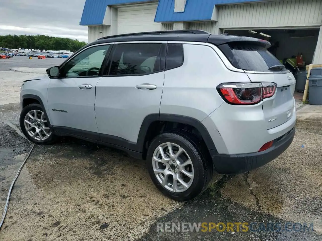 2 Photograph of a damaged car 3C4NJDCN8ST508143 JEEP COMPASS 2025