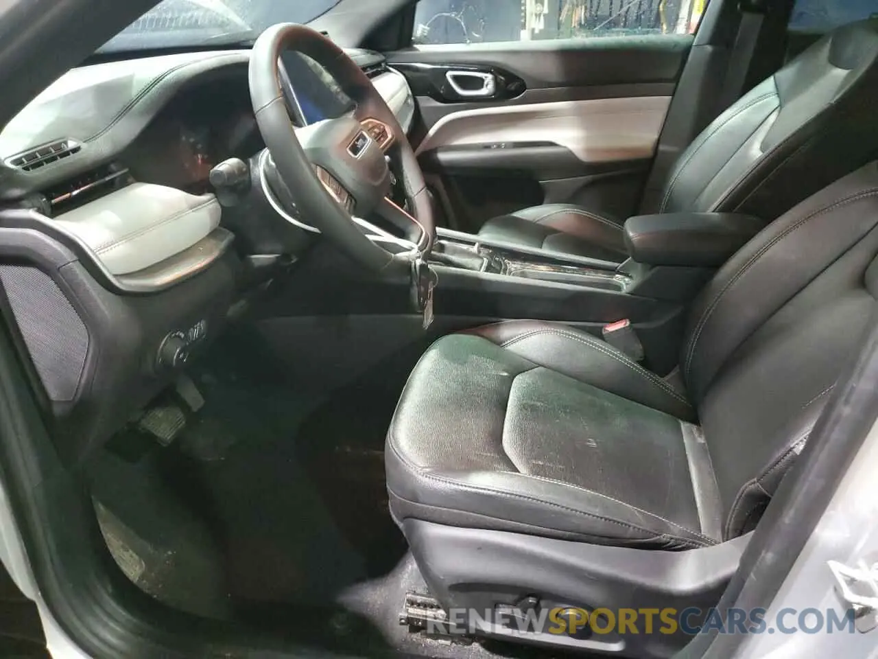7 Photograph of a damaged car 3C4NJDCN8ST523659 JEEP COMPASS 2025