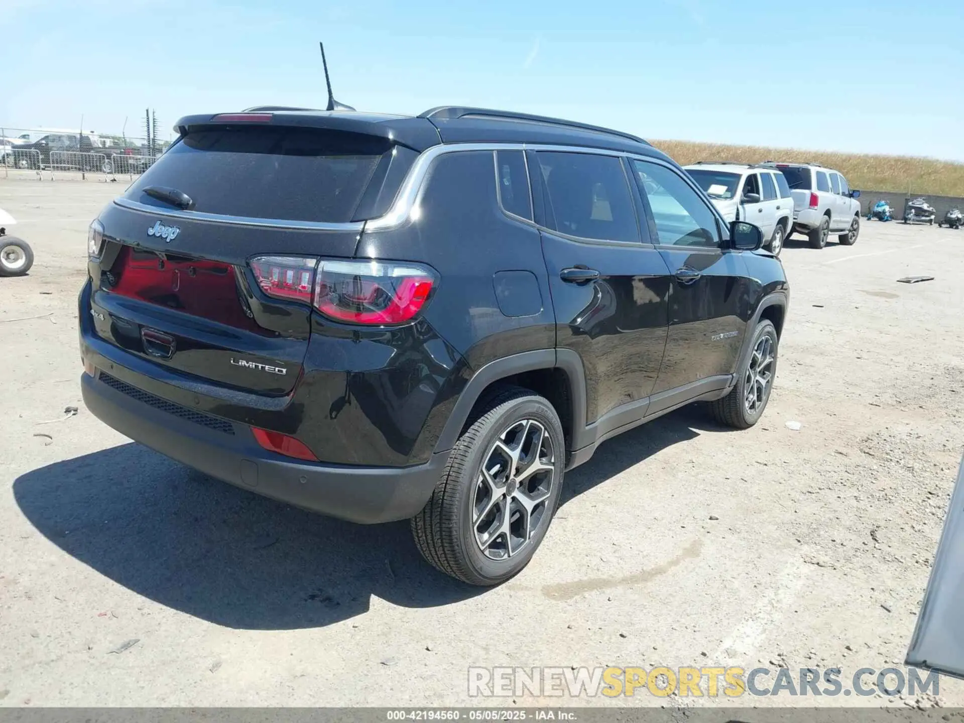 4 Photograph of a damaged car 3C4NJDCN8ST576801 JEEP COMPASS 2025