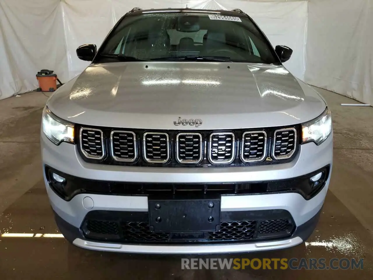 5 Photograph of a damaged car 3C4NJDCNXST509701 JEEP COMPASS 2025