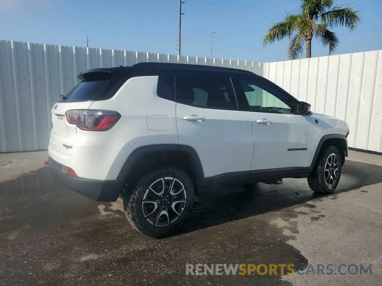 3 Photograph of a damaged car 3C4NJDDN0ST532435 JEEP COMPASS 2025