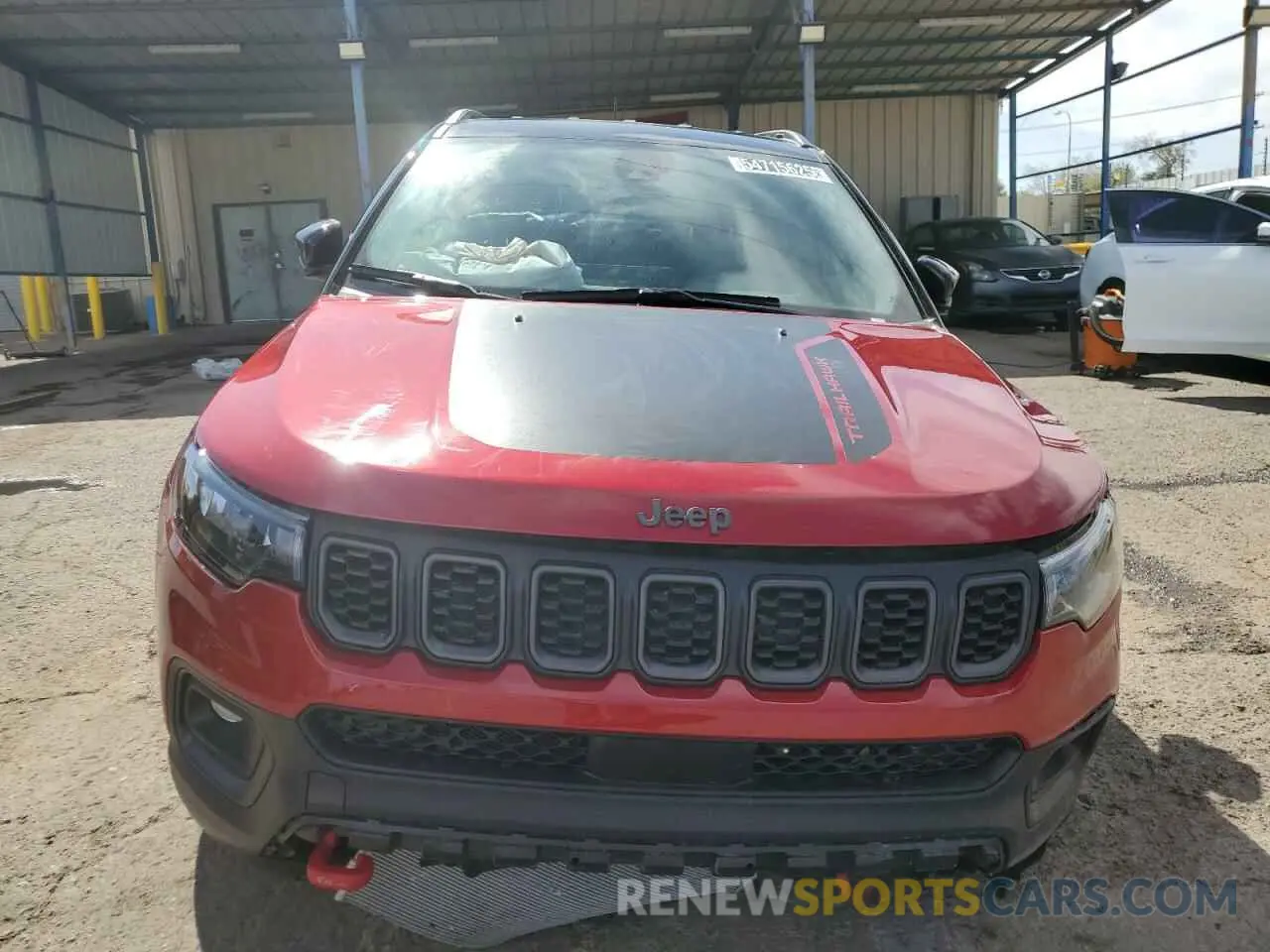 5 Photograph of a damaged car 3C4NJDDN0ST536940 JEEP COMPASS 2025