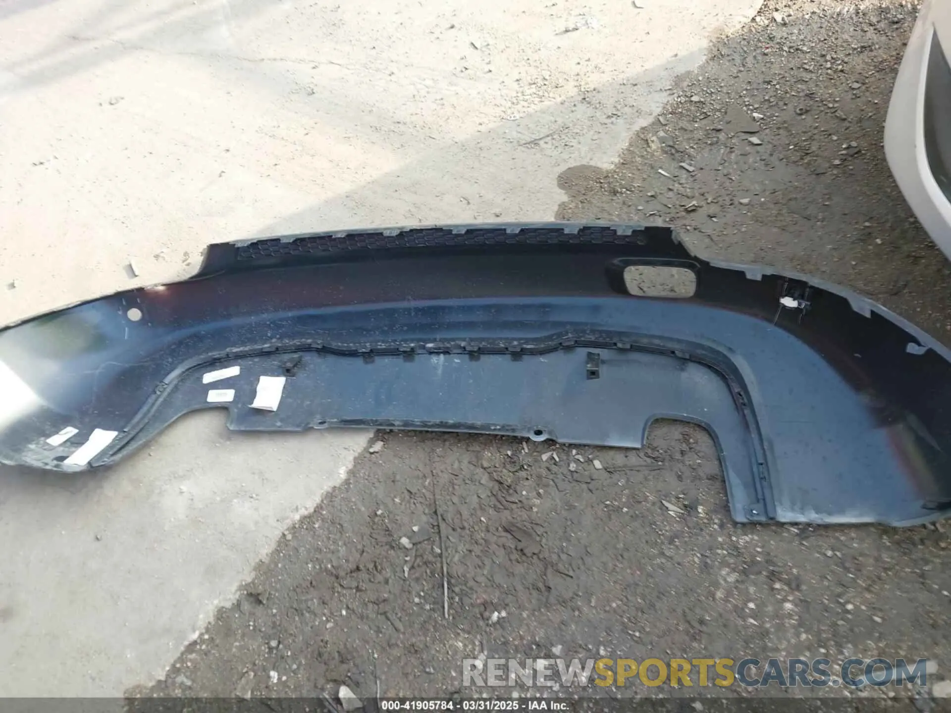 12 Photograph of a damaged car 3C4NJDDN0ST551132 JEEP COMPASS 2025