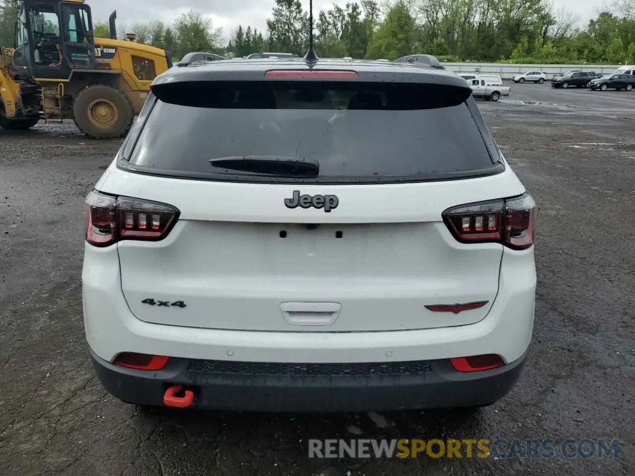 6 Photograph of a damaged car 3C4NJDDN1ST564679 JEEP COMPASS 2025