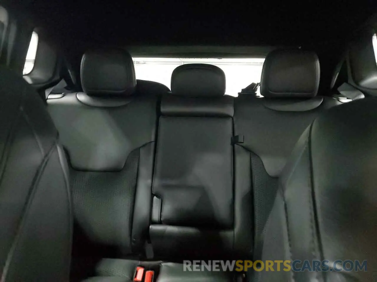 10 Photograph of a damaged car 3C4NJDDN4ST564479 JEEP COMPASS 2025