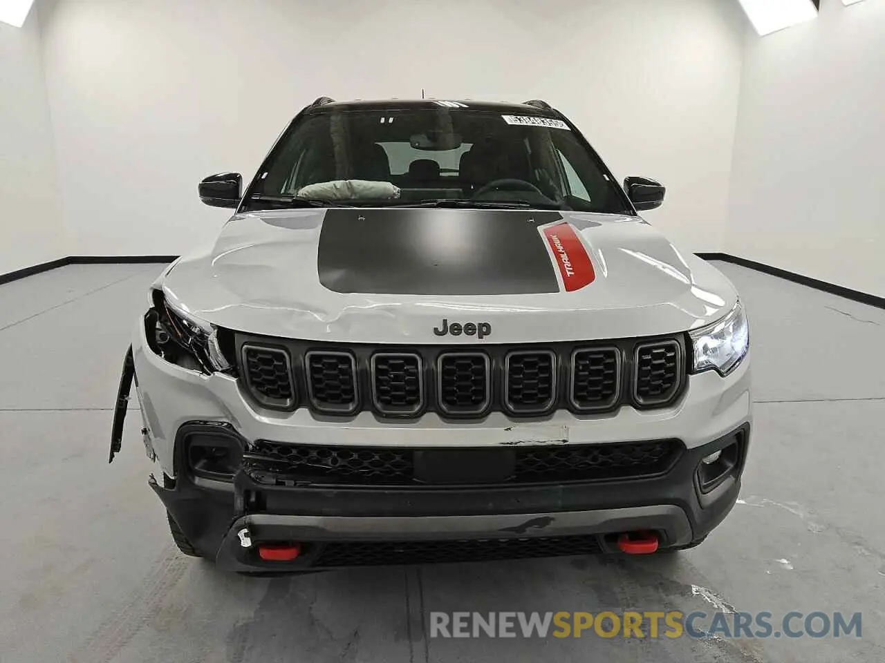 5 Фотография поврежденного автомобиля 3C4NJDDN6ST557355 JEEP COMPASS 2025