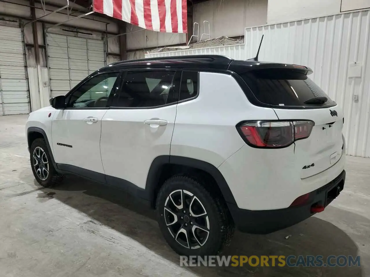 2 Photograph of a damaged car 3C4NJDDN7ST522985 JEEP COMPASS 2025
