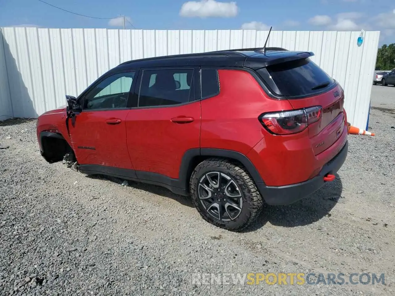 2 Фотография поврежденного автомобиля 3C4NJDDN7ST536658 JEEP COMPASS 2025