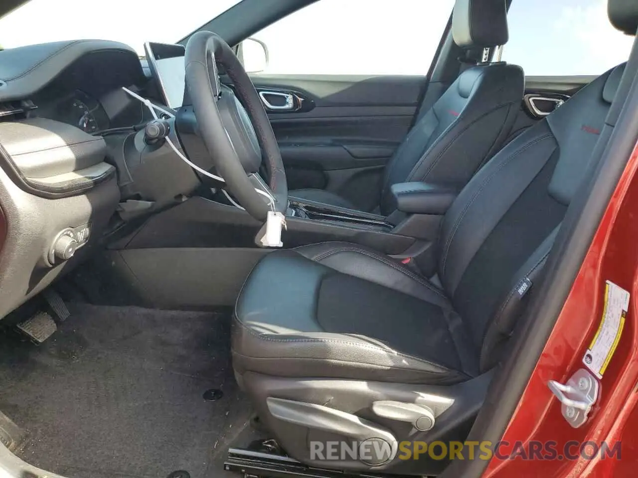 7 Фотография поврежденного автомобиля 3C4NJDDN7ST536658 JEEP COMPASS 2025