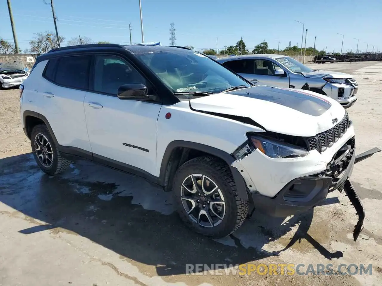 4 Фотография поврежденного автомобиля 3C4NJDDN8ST521280 JEEP COMPASS 2025
