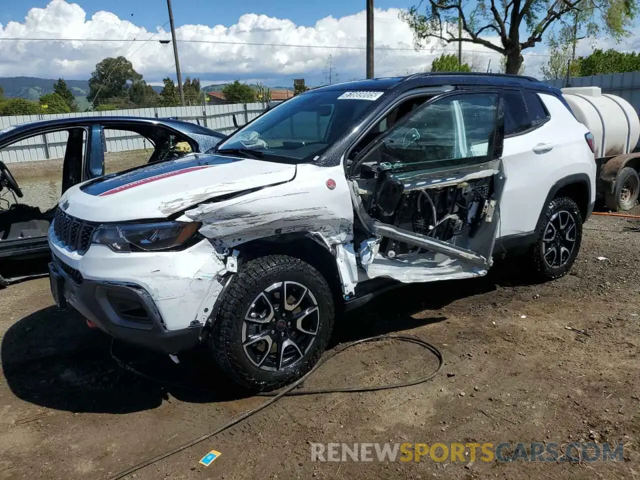 1 Фотография поврежденного автомобиля 3C4NJDDN8ST525507 JEEP COMPASS 2025