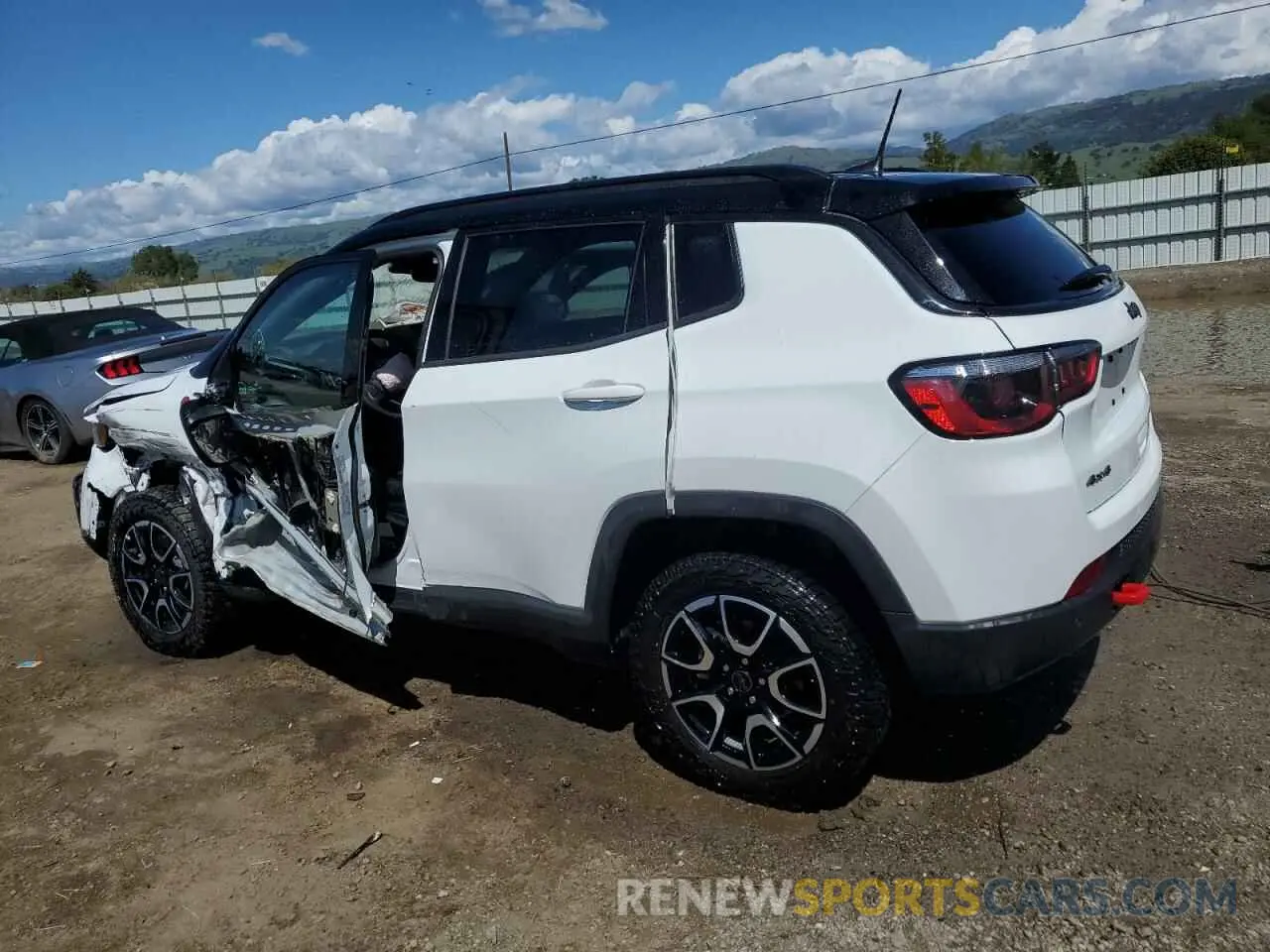 2 Фотография поврежденного автомобиля 3C4NJDDN8ST525507 JEEP COMPASS 2025
