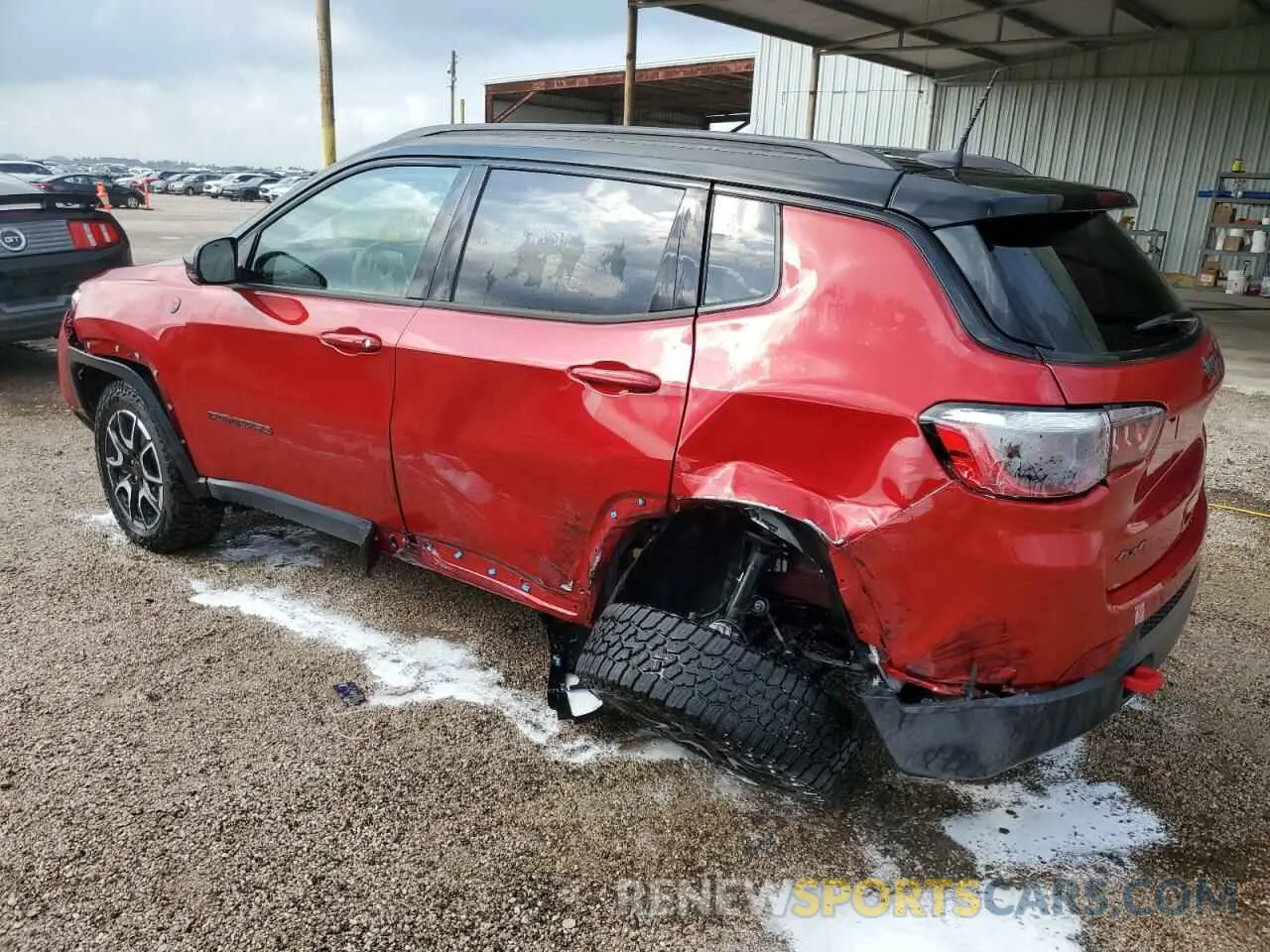 2 Photograph of a damaged car 3C4NJDDNXST524665 JEEP COMPASS 2025