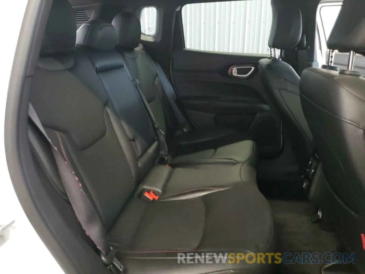 11 Фотография поврежденного автомобиля 3C4NJDDNXST564549 JEEP COMPASS 2025