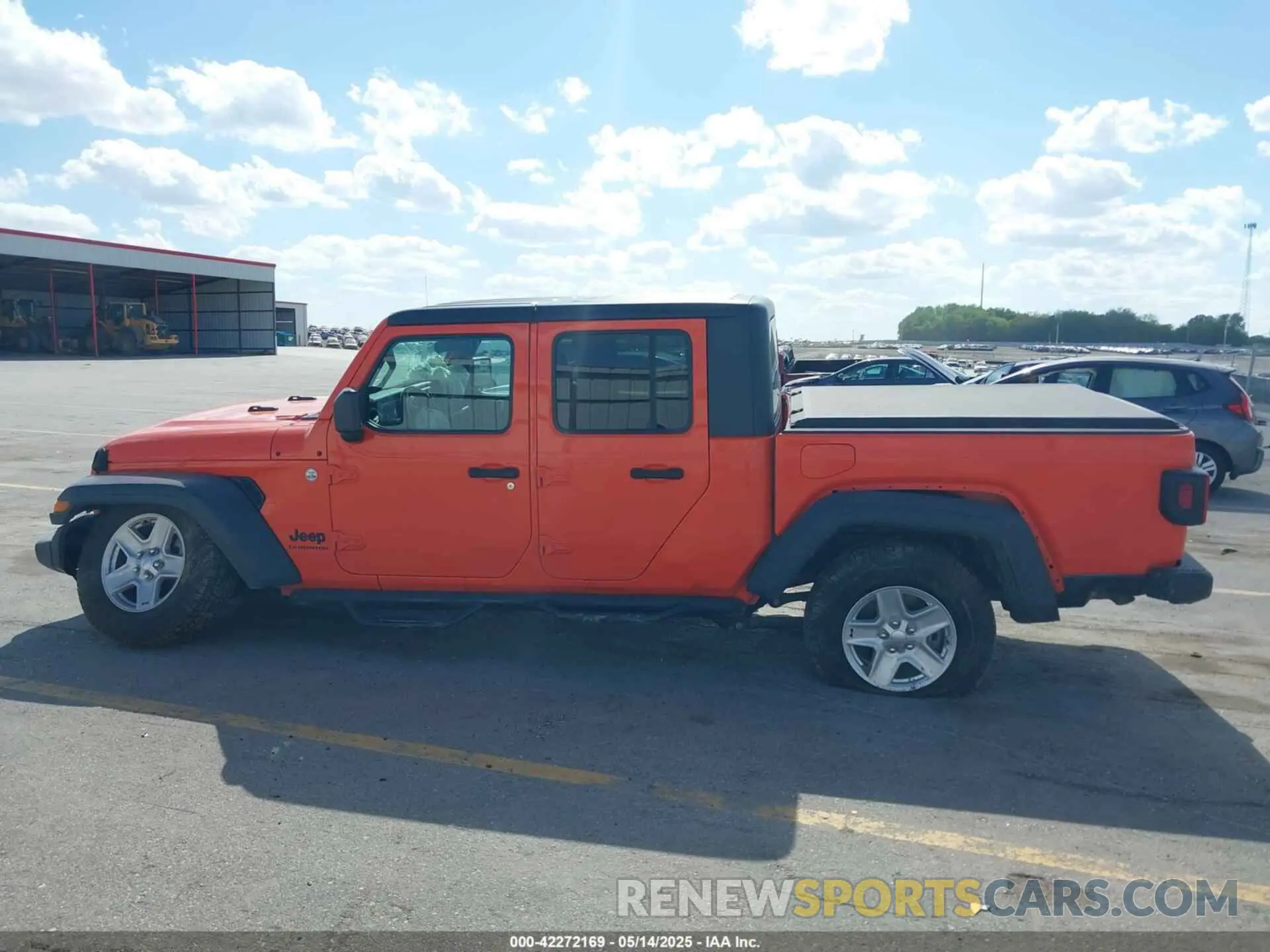 14 Photograph of a damaged car 1C6HJTAG1LL154854 JEEP GLADIATOR 2020