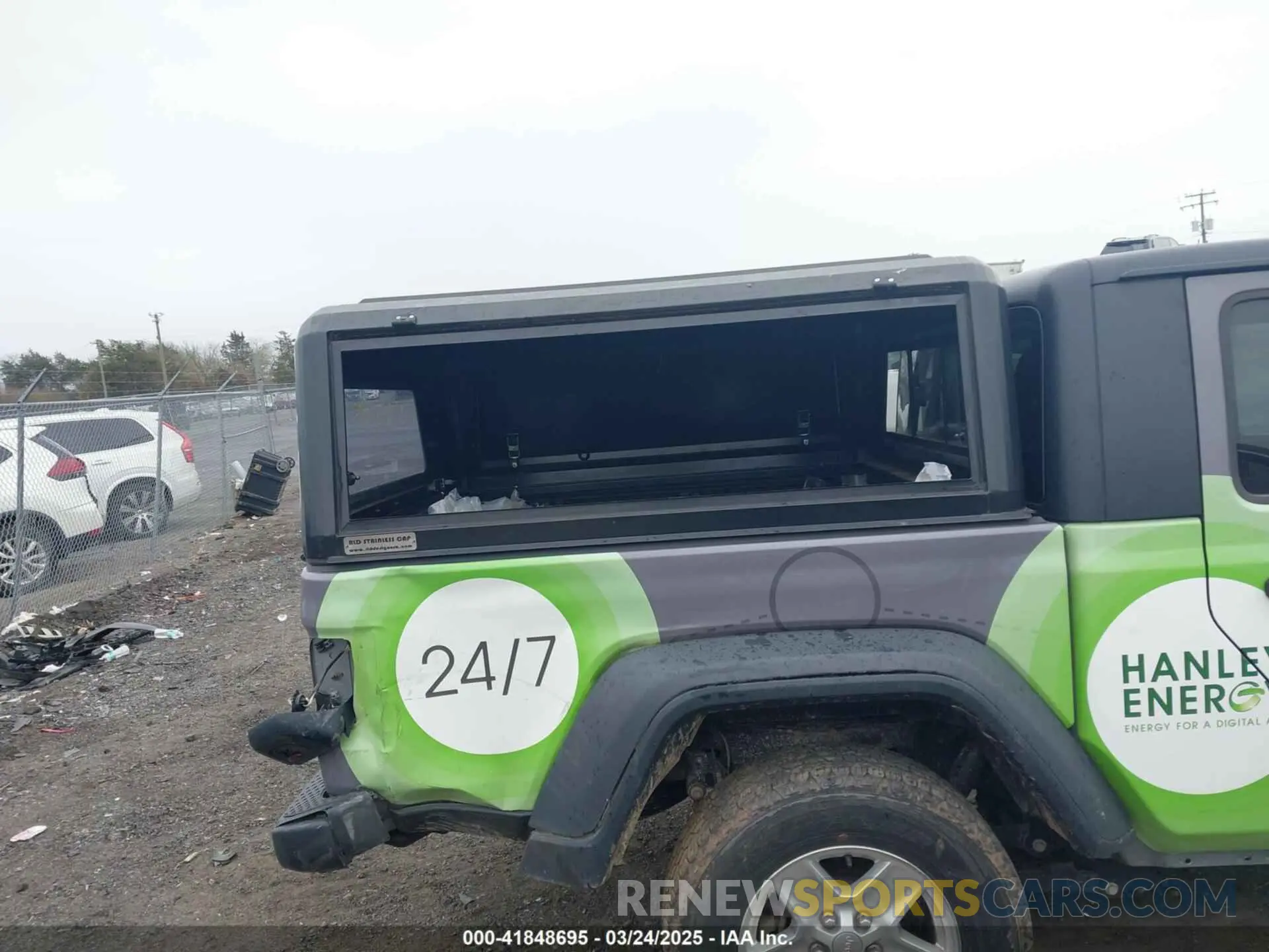 17 Фотография поврежденного автомобиля 1C6HJTAG2LL175020 JEEP GLADIATOR 2020