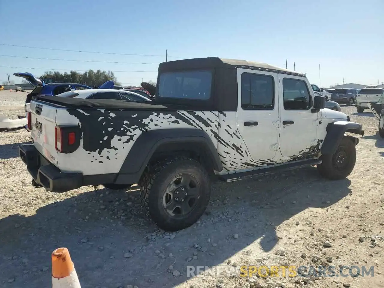 3 Photograph of a damaged car 1C6HJTAG4LL100271 JEEP GLADIATOR 2020