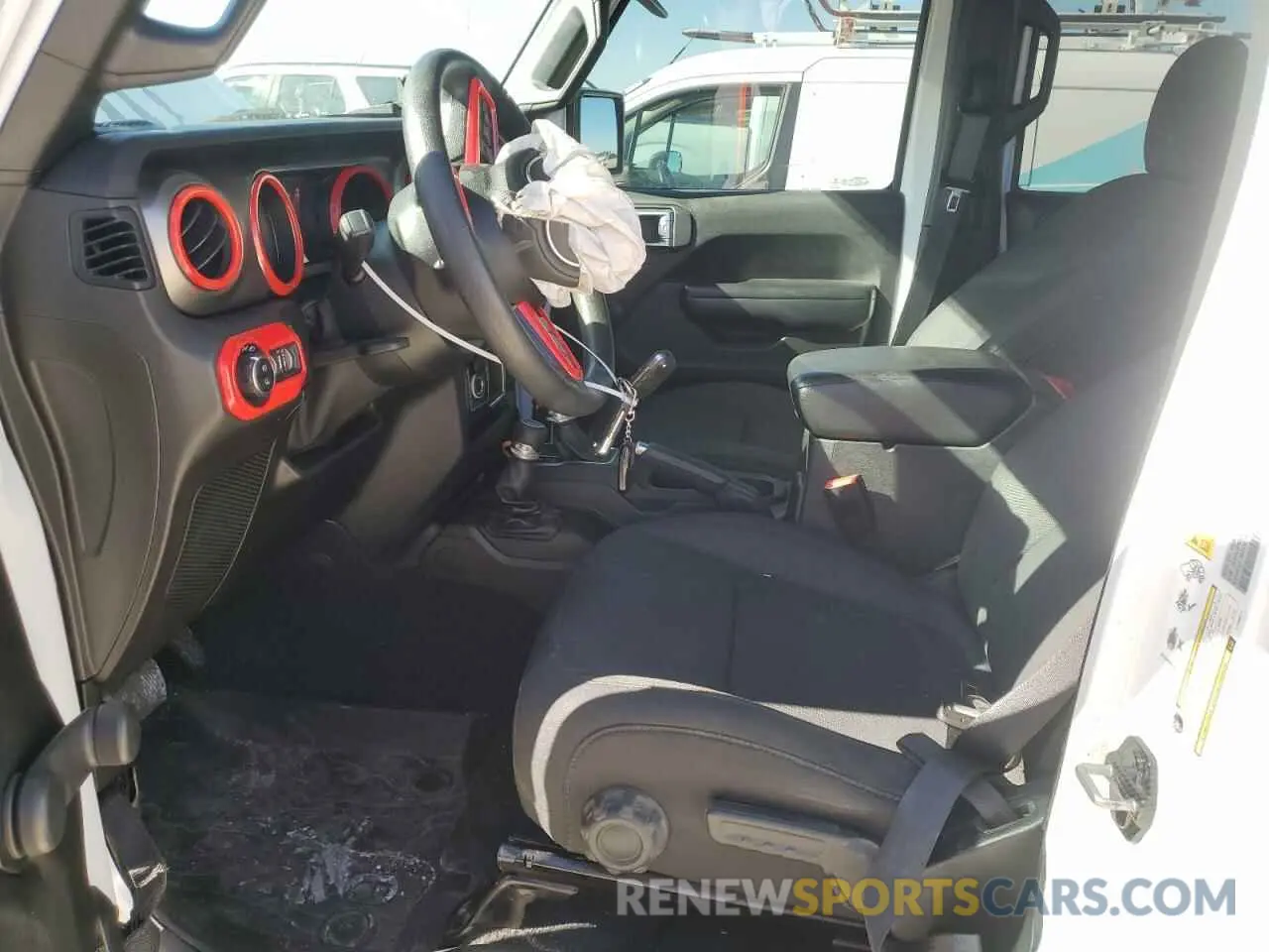 7 Photograph of a damaged car 1C6HJTAG4LL100271 JEEP GLADIATOR 2020
