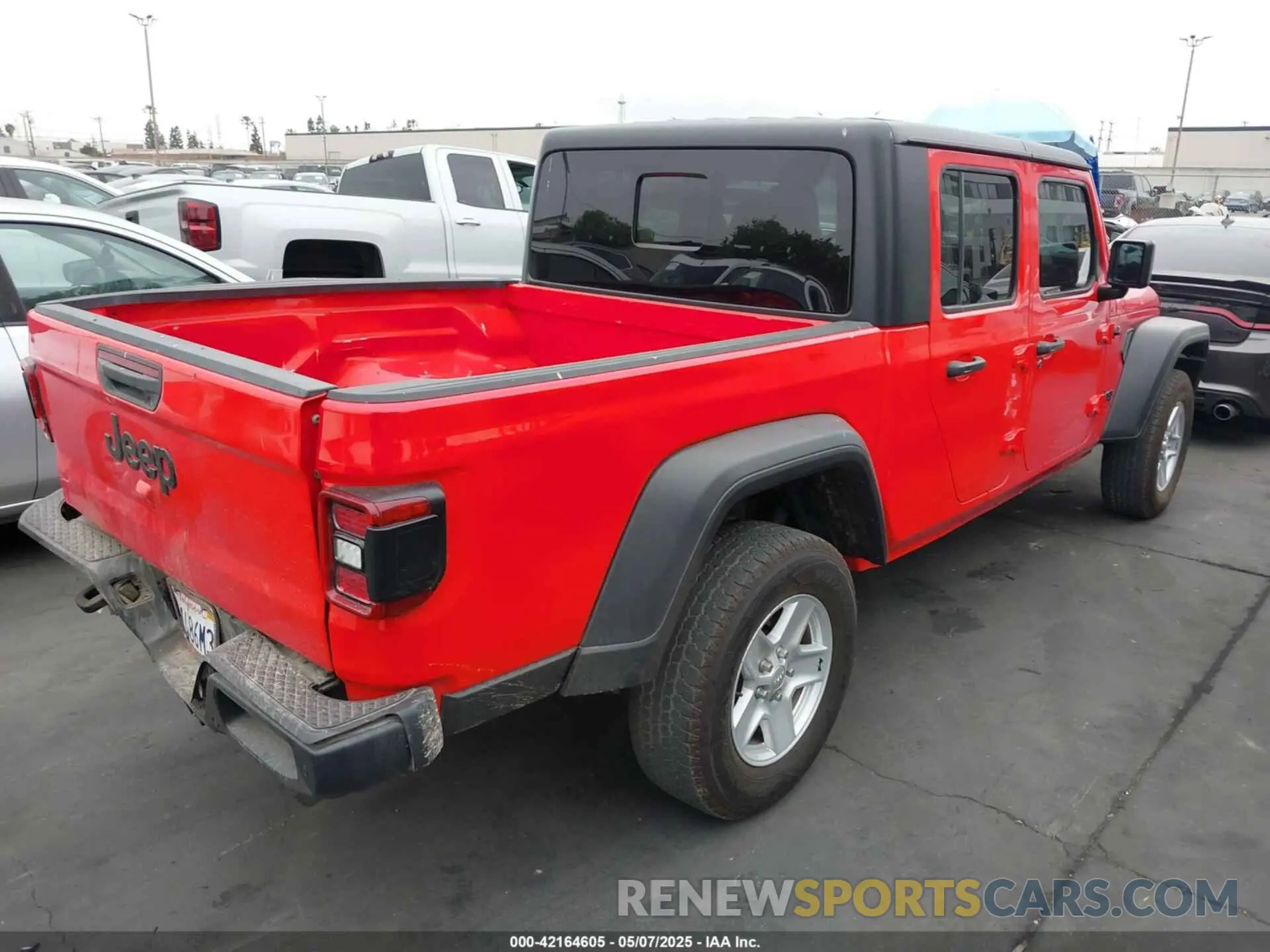 4 Фотография поврежденного автомобиля 1C6HJTAG6LL129268 JEEP GLADIATOR 2020