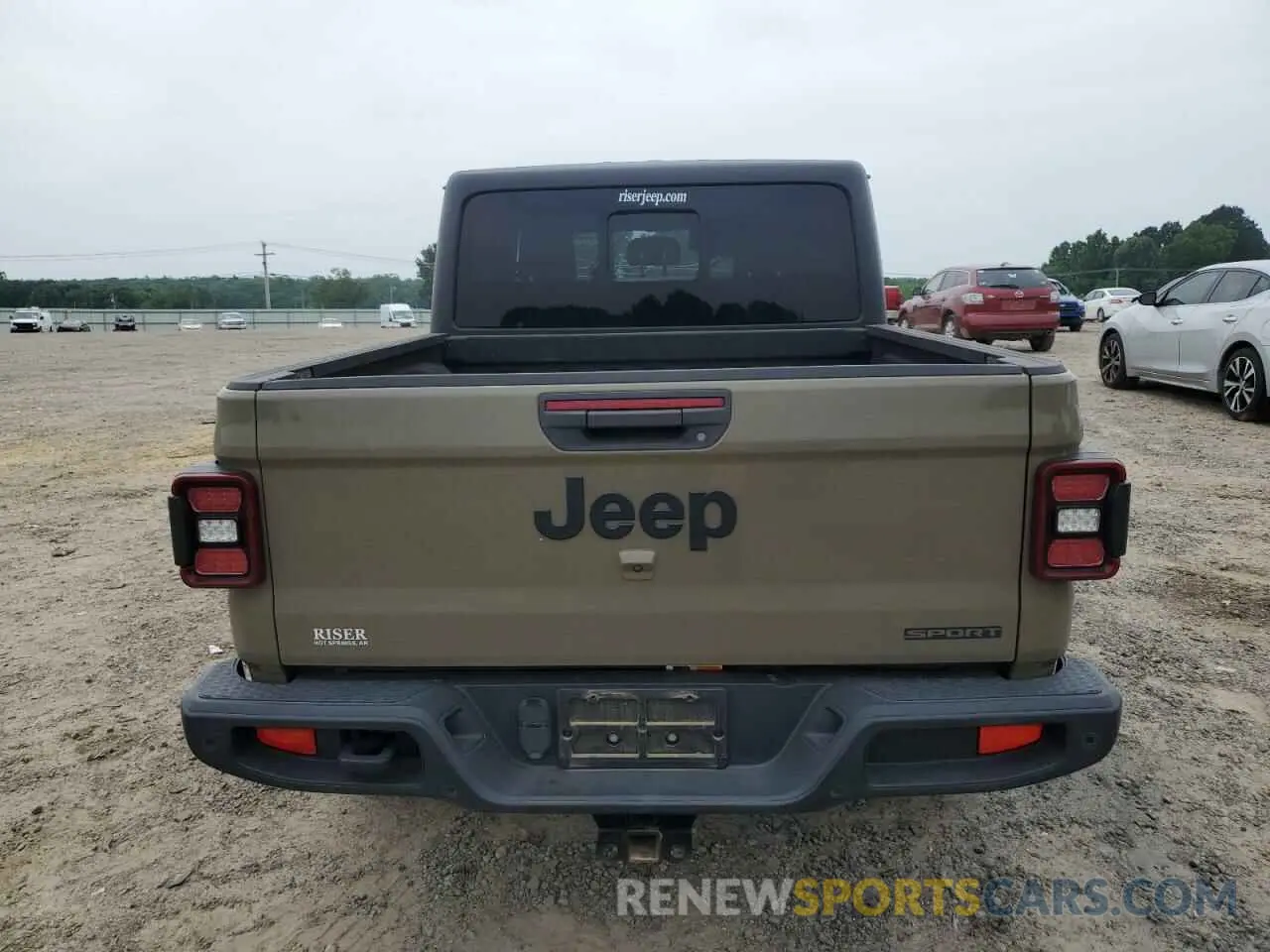 6 Photograph of a damaged car 1C6HJTAG6LL160925 JEEP GLADIATOR 2020