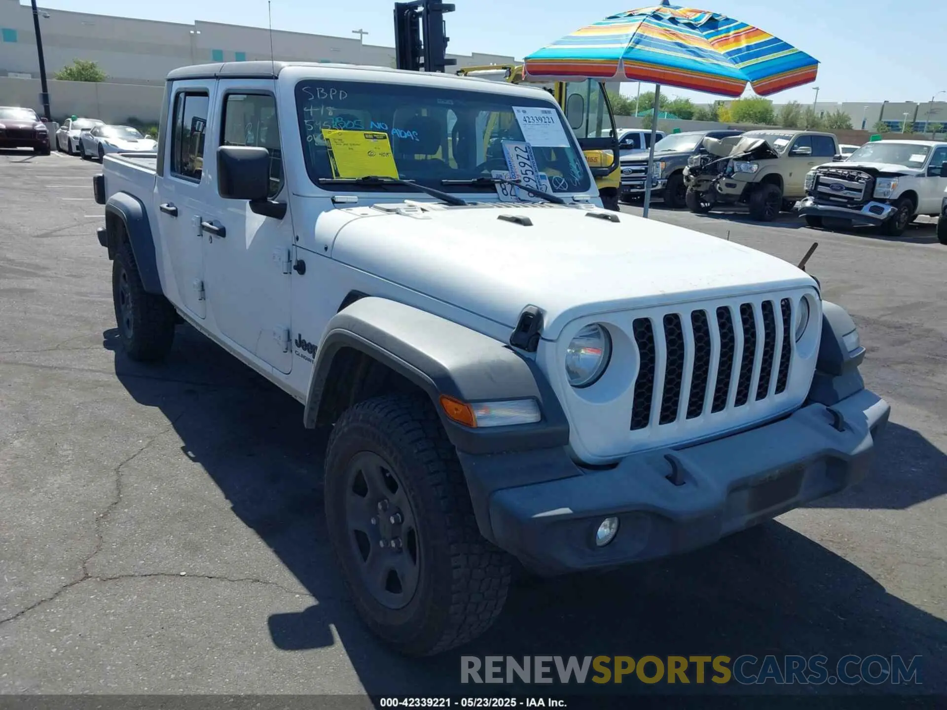 1 Photograph of a damaged car 1C6HJTAGXLL197315 JEEP GLADIATOR 2020