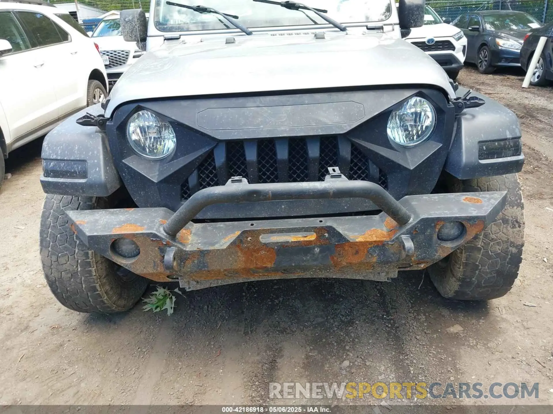 6 Photograph of a damaged car 1C6HJTAGXLL199209 JEEP GLADIATOR 2020