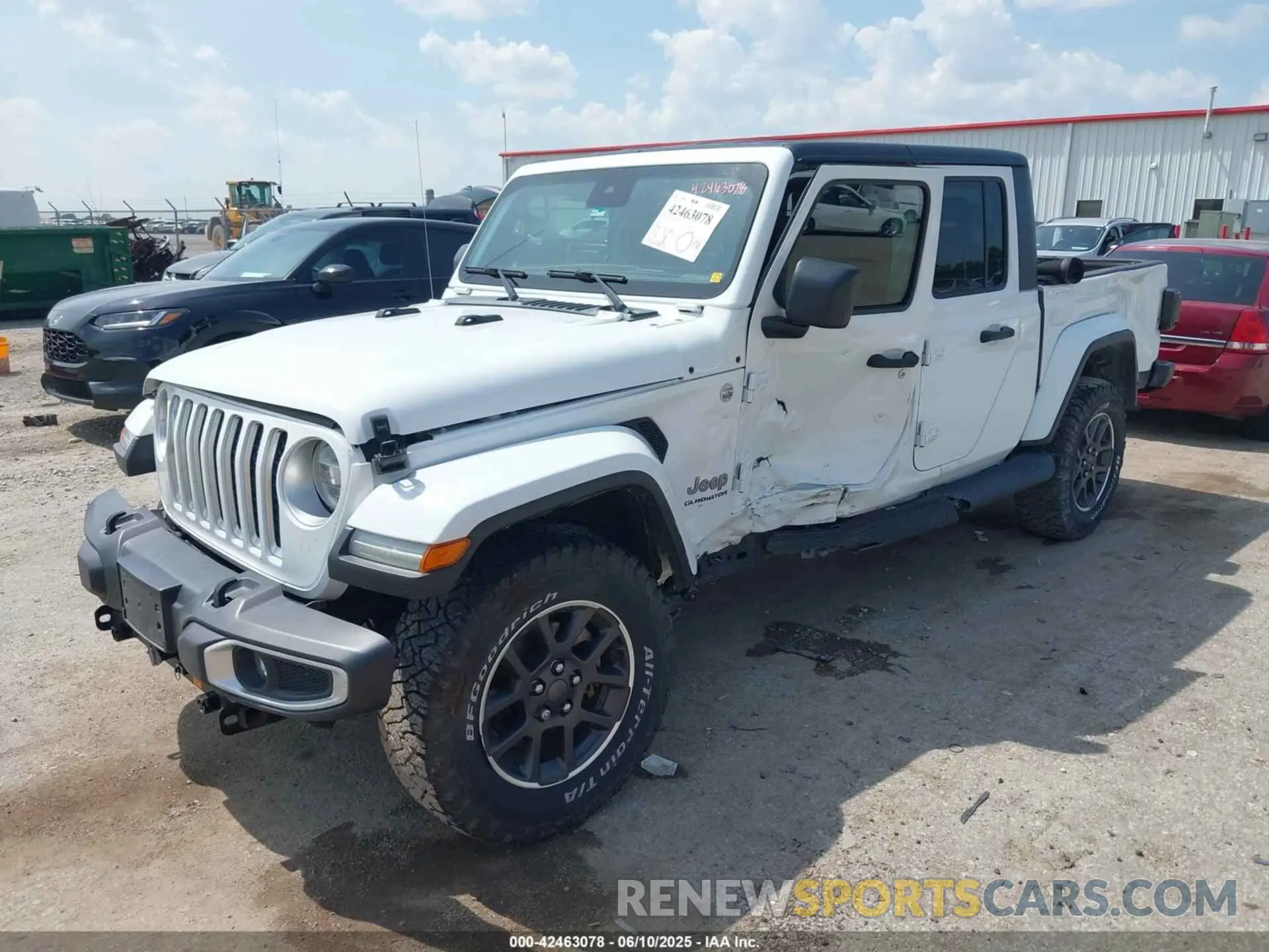 2 Photograph of a damaged car 1C6HJTFG1LL131728 JEEP GLADIATOR 2020