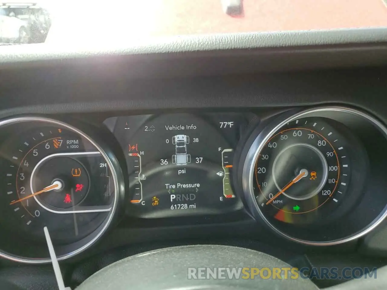 9 Фотография поврежденного автомобиля 1C6HJTFG1LL198586 JEEP GLADIATOR 2020