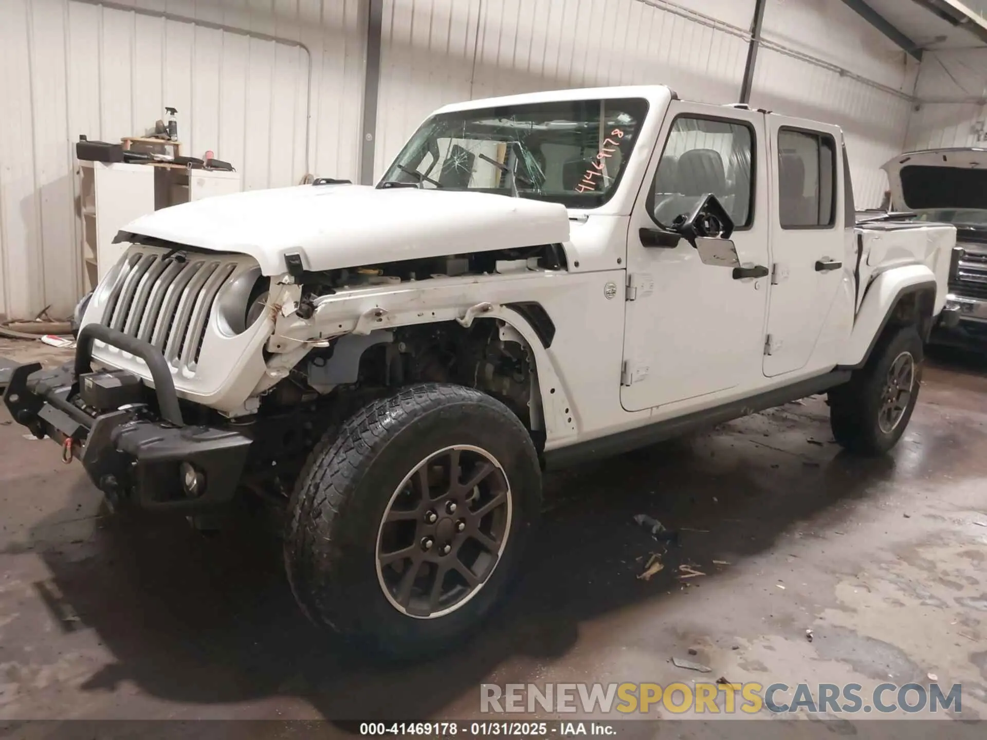 2 Photograph of a damaged car 1C6HJTFG4LL195293 JEEP GLADIATOR 2020