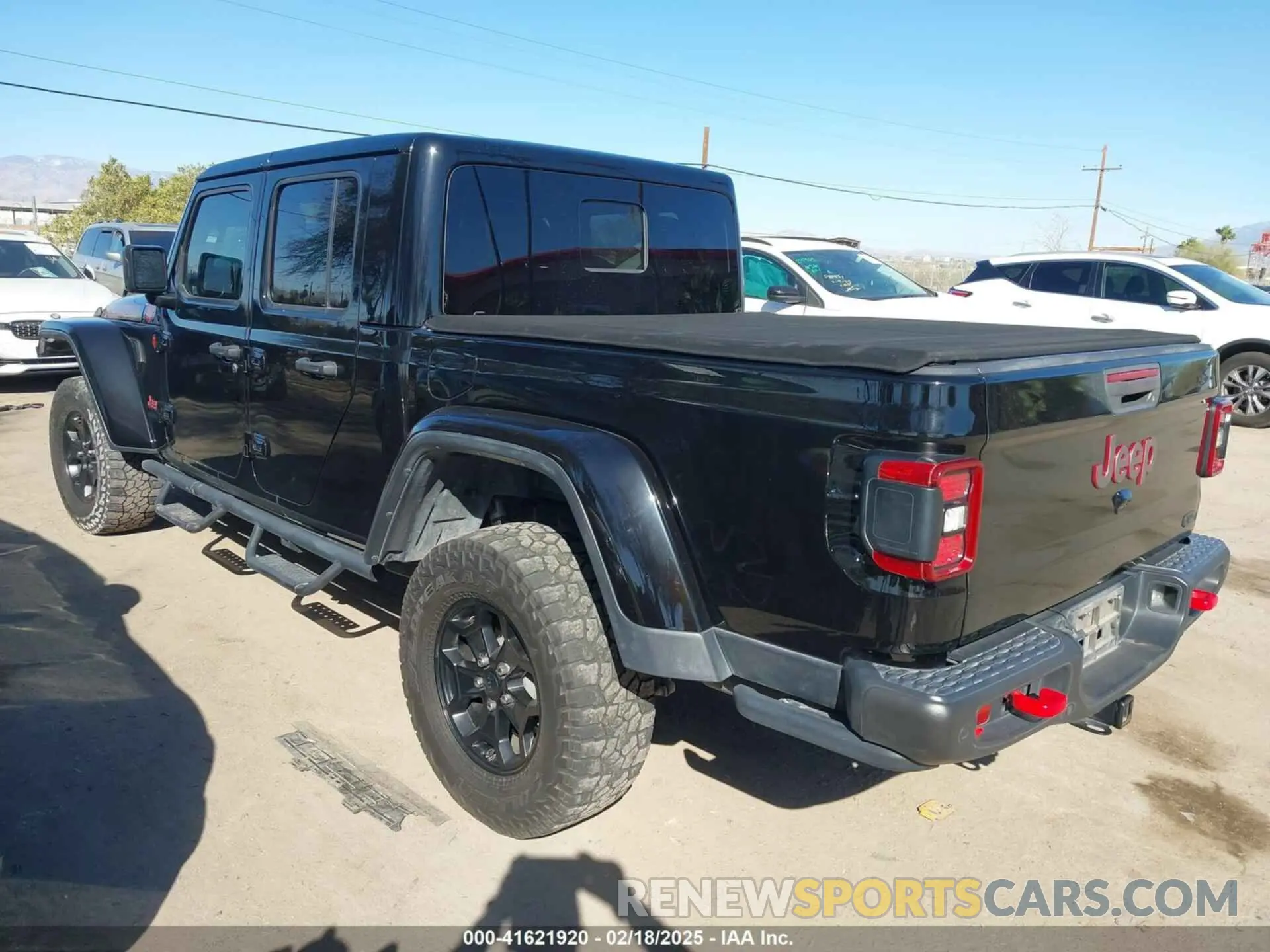 3 Фотография поврежденного автомобиля 1C6JJTBG0LL117908 JEEP GLADIATOR 2020