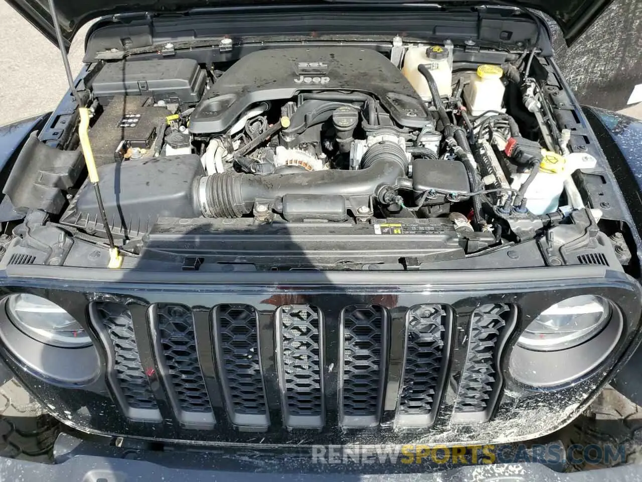 11 Photograph of a damaged car 1C6JJTBG3LL112251 JEEP GLADIATOR 2020