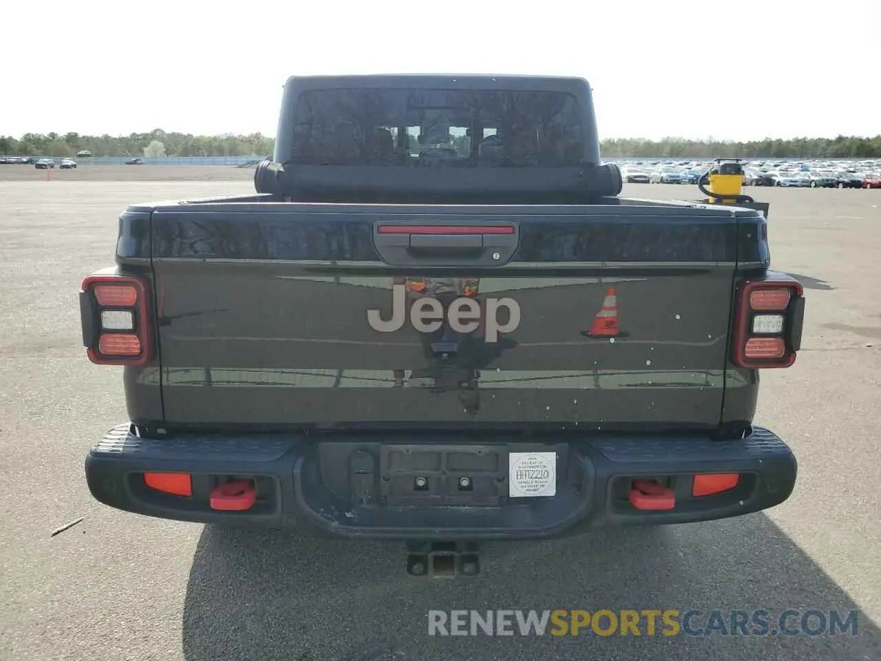 6 Photograph of a damaged car 1C6JJTBG3LL112251 JEEP GLADIATOR 2020