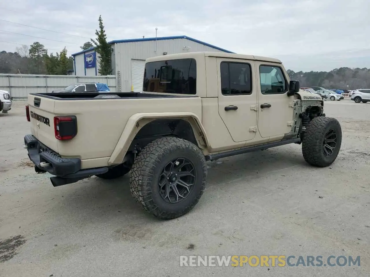 3 Photograph of a damaged car 1C6JJTBG5LL161824 JEEP GLADIATOR 2020