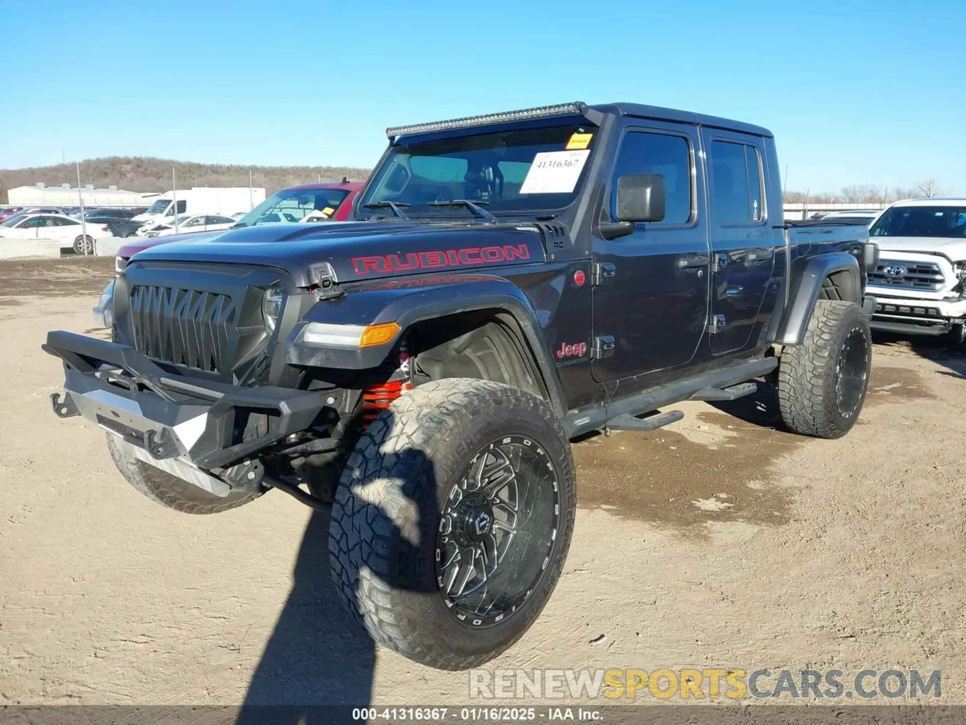 2 Photograph of a damaged car 1C6JJTBG5LL179188 JEEP GLADIATOR 2020