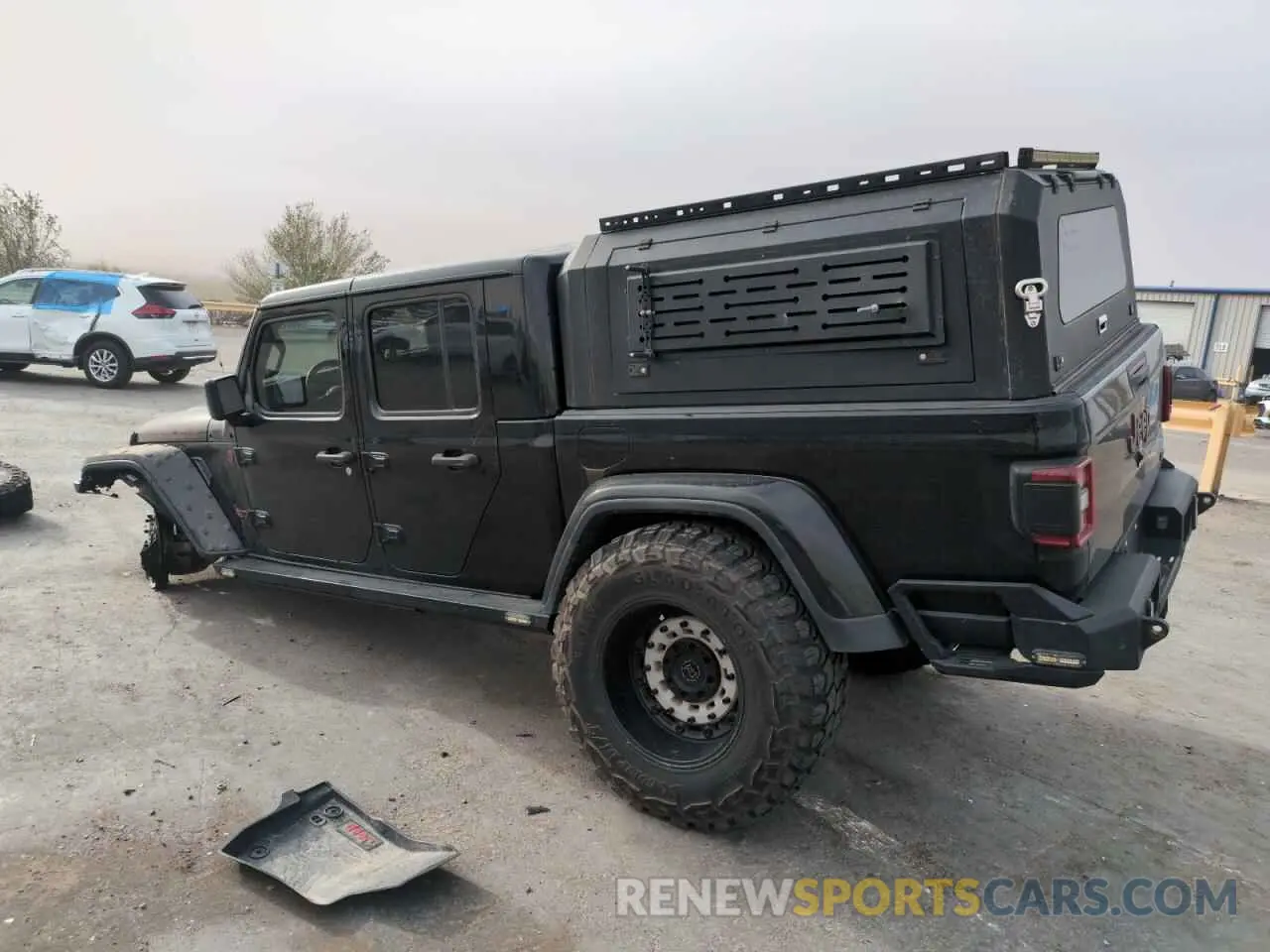 2 Photograph of a damaged car 1C6JJTBG6LL117900 JEEP GLADIATOR 2020