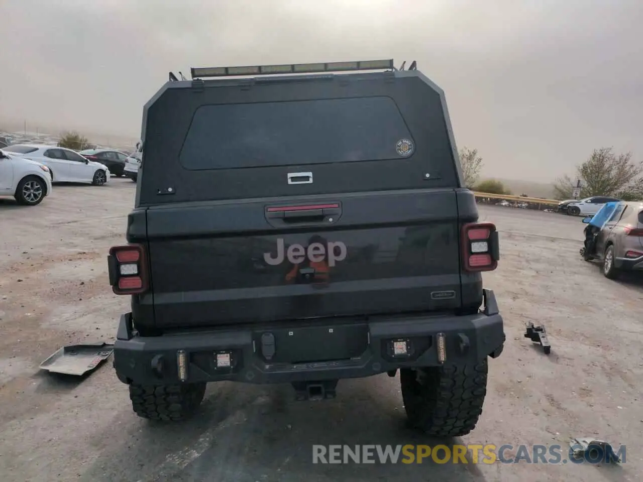 6 Photograph of a damaged car 1C6JJTBG6LL117900 JEEP GLADIATOR 2020