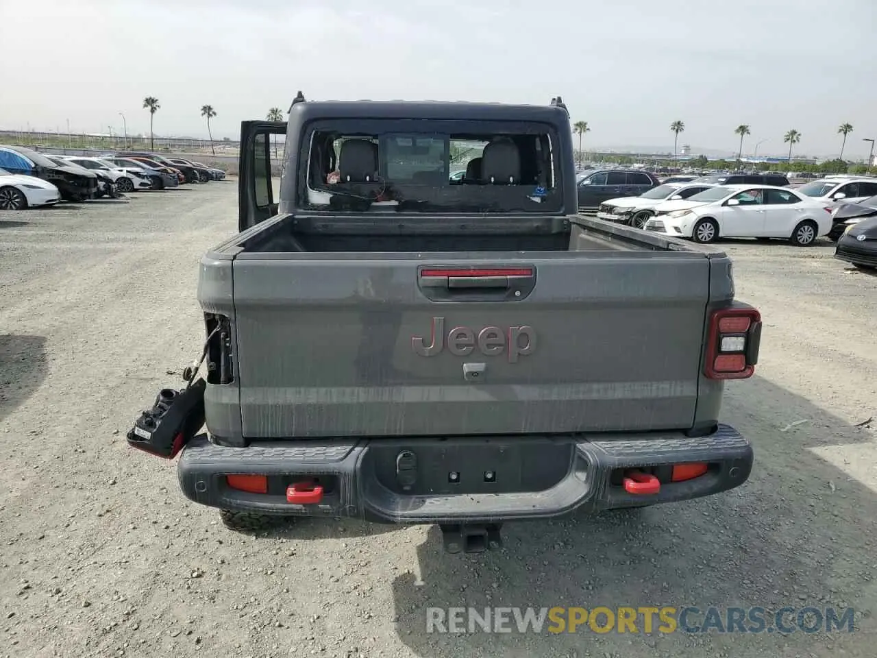 6 Photograph of a damaged car 1C6JJTBG6LL217883 JEEP GLADIATOR 2020