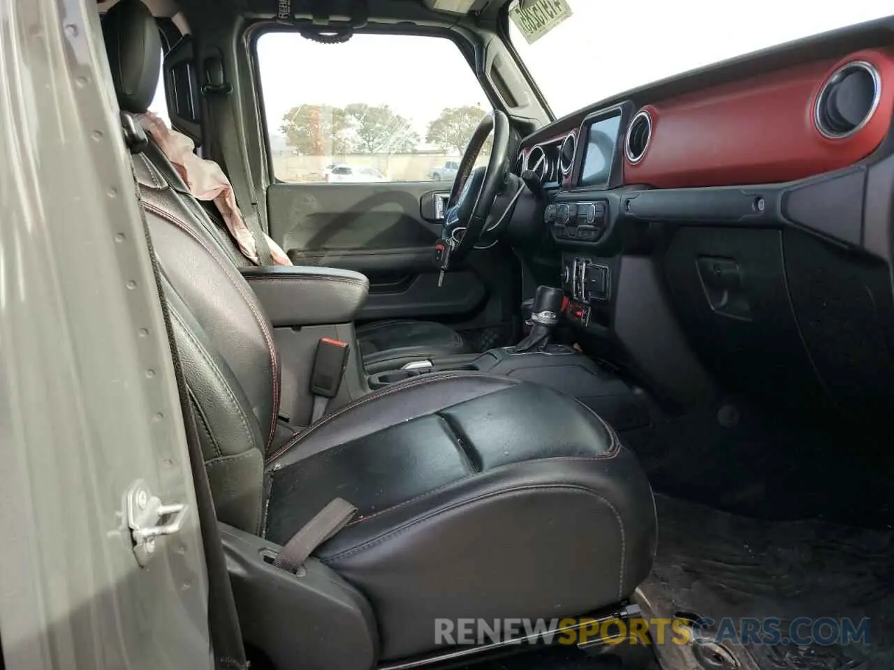 7 Photograph of a damaged car 1C6JJTBG6LL217883 JEEP GLADIATOR 2020