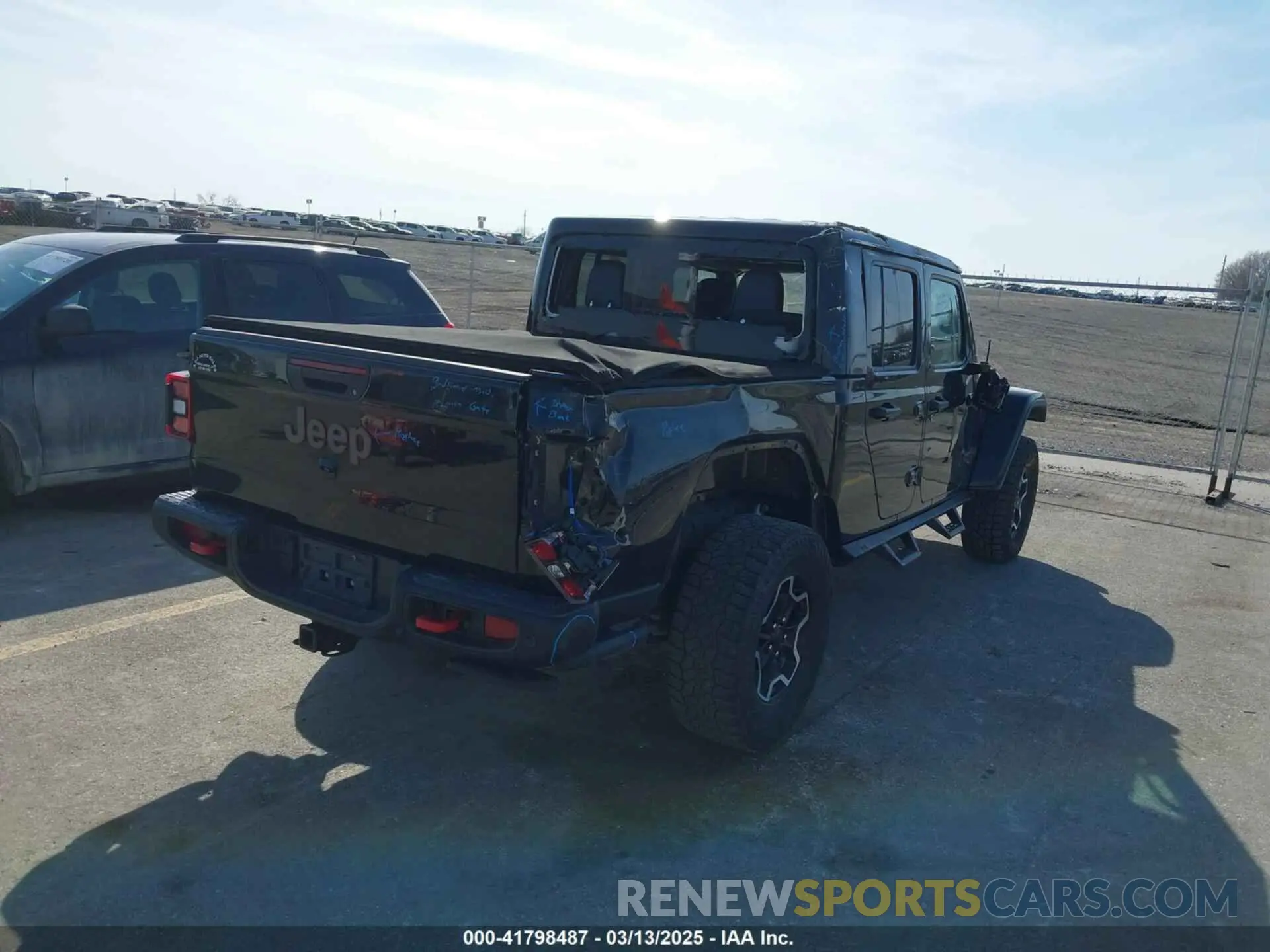 19 Фотография поврежденного автомобиля 1C6JJTBG9LL152141 JEEP GLADIATOR 2020
