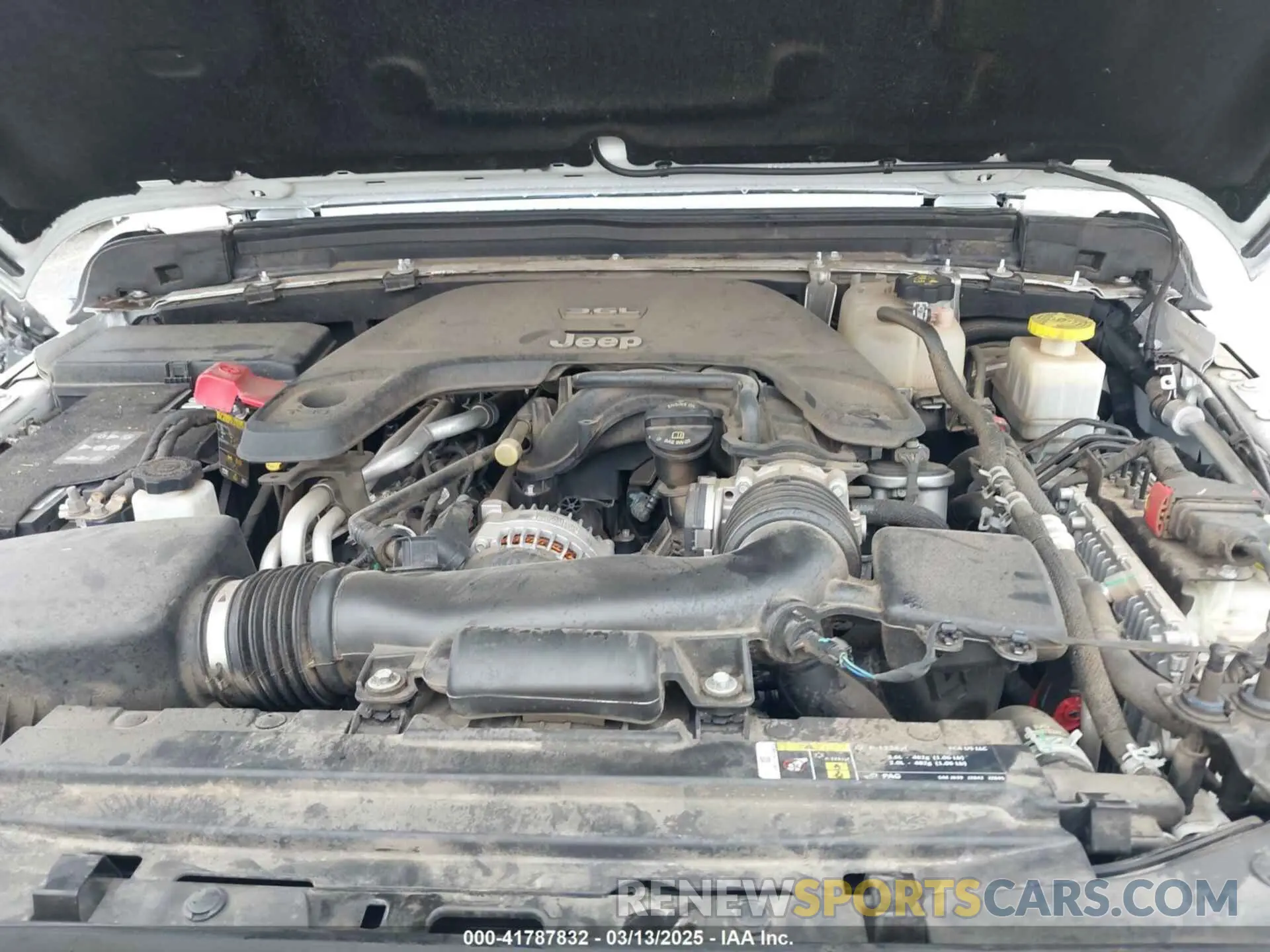 10 Фотография поврежденного автомобиля 1C6JJTBG9LL200639 JEEP GLADIATOR 2020